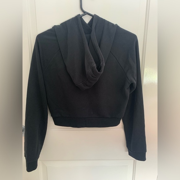 Adidas Originals Women’s Cropped Hoodie - Picture 2 of 3